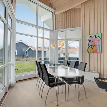 Casa vacanze Lovely Home In Ulfborg With Wifi *