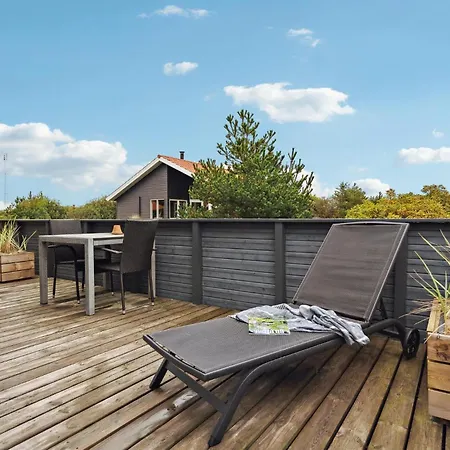 Lovely Home In Ulfborg With Wifi Ulfborg