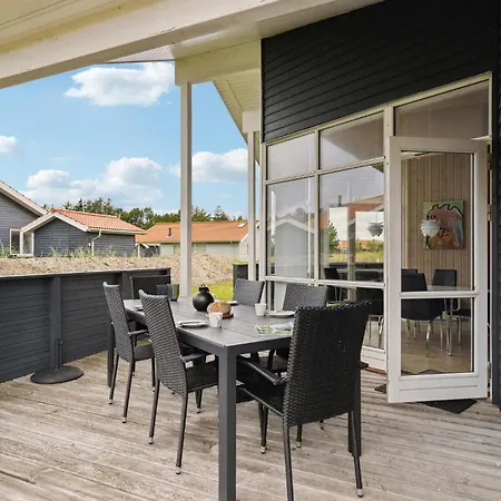 Lovely Home In Ulfborg With Wifi *
